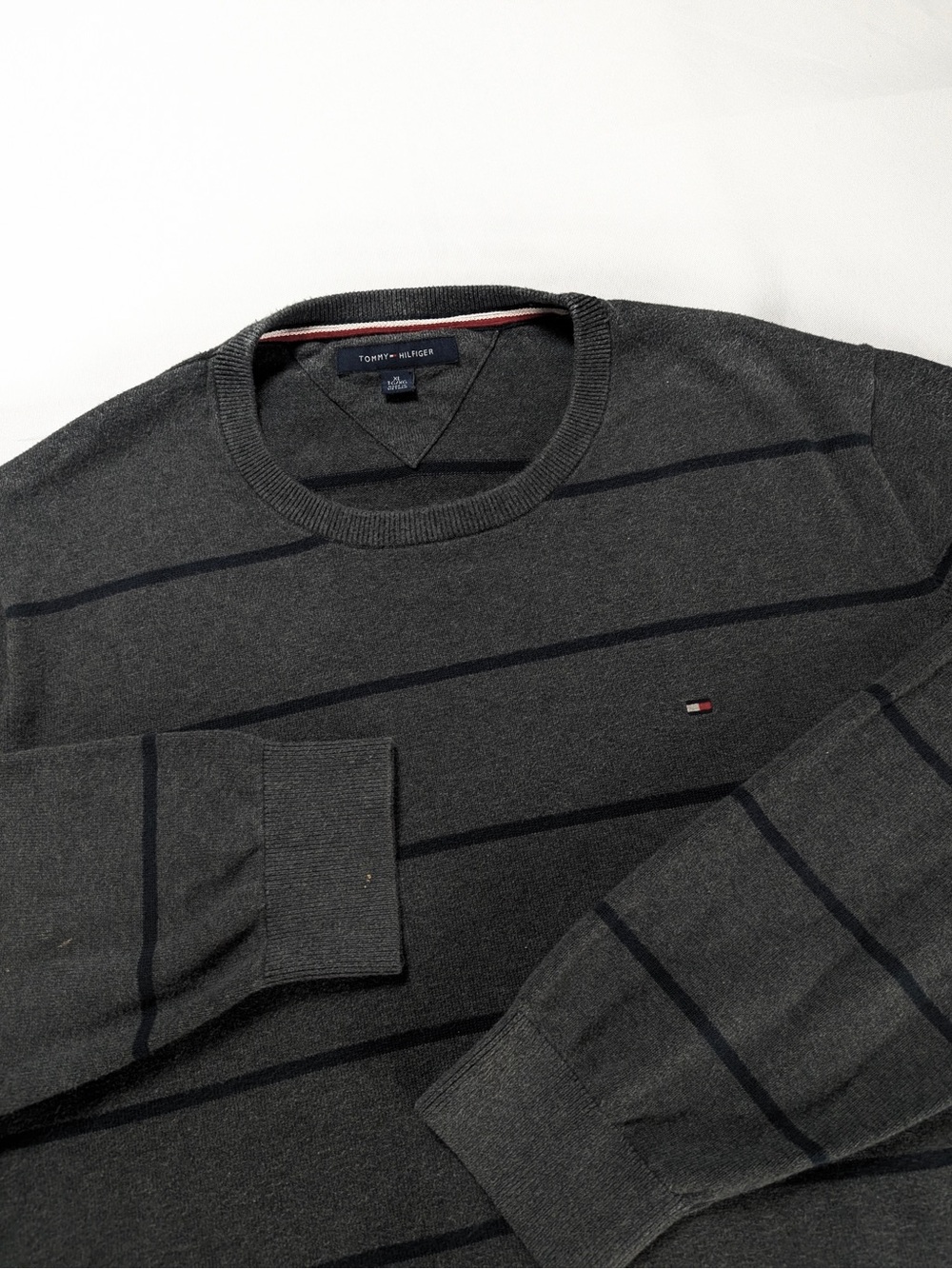 Tommy Hilfiger Sweater Mens XL Dark Grey Striped Crewneck Pullover Knit Knitwear